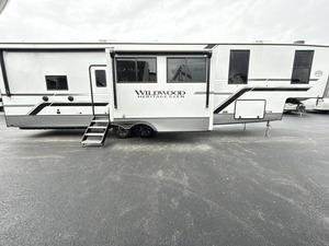 EXCELENTE, IMPECABLE, Usado, 2025 F-o-r-e-s-t R-i-v-e-r W-i-l-d-w-o-o-d H-e-r-i-t-a-g-e Glen 375FAM - Product Image 2
