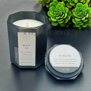 Bougie artisanale JBPQ pour le bien-être, parfum Black Tie, cire de soja aromathérapeutique - Product Image 3