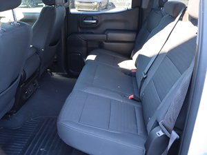 Chevrolet Silverado 1500 Custom Trail Boss 2024 Usada en Buen Estado - Product Image 6