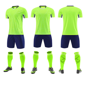 Hot Sale Customizable Breathable <b>Soccer</b> Uniform Set Premium Football Wear - Product Image 1