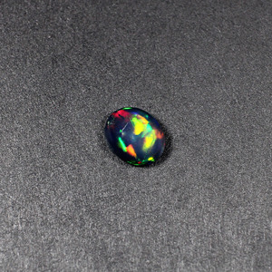 Opale de feu multi noire naturelle 8x6mm Cabochon ovale 1.00 Cts pierre précieuse pour la fabrication de bijoux - Product Image 3