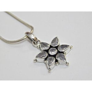Cadena clásica de Plata de Ley 925 con colgante floral de Zirconia cúbica blanca Joyería de boda de platino - Product Image 5