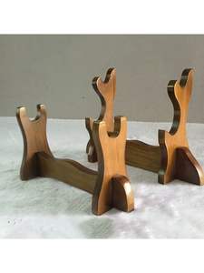 Soporte Rústico de Madera para Espada Medieval |   Trabajo Artesanal Suave |   Proveedor Mayorista - Product Image 2