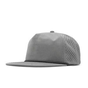 Casquette de camionneur imperméable avec logo personnalisé, résistante à l'eau, à 5 panneaux, avec cordon coupé, perforée, logo brodé - Product Image 3