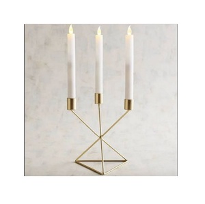 Bougeoir décoratif de table en métal pour la maison et l'hôtel au design unique au meilleur prix - Product Image 5