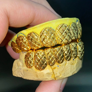 Princesse coupe 10k personnalisé VVS Moissanite diamants 925 argent Sterling or Bling glacé Perm dents coupées profondes Grillz cadeau de mariage - Product Image 4