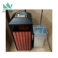 Poubelle/poubelle carrée plus grande DA-78A, poubelle en métal bon marché de jardin, poubelle extérieure en bois Fabricant chinois Poubelles en bois
