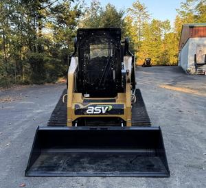 รถตักล้อยางสำหรับงานป่าไม้ ASV RT-120 แบบดีเซล ตีนตะขาบ สีเหลือง ระบบ Posi-Track - Product Image 3