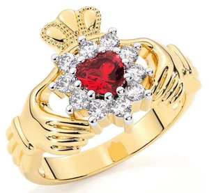 Anillo de compromiso Claddagh chapado en platino con topacio talla corazón para mujer, moderno, piedra de nacimiento de abril, para celebrar bodas y fiestas - Product Image 4