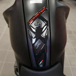 Adesivo 3D Protettivo per Serbatoio Moto per Ducati Monster 937 2021 - Product Image 1