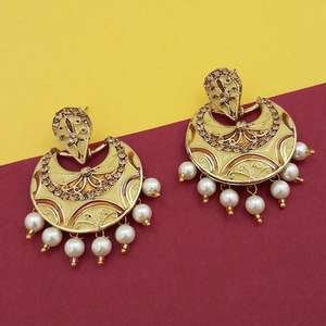 Pendientes colgantes finos Kriaa piedra austriaca amarillo Meenakari colgante modelo 1314236C - Product Image 1