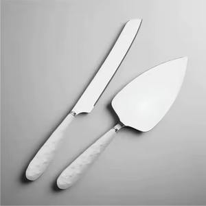 Luxurious Gold Finished Wedding Cake Server Knife Set High-Demand Premium Quality Metal Decorative Knife - Product Image 3
