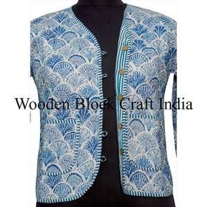 Magnifique veste courte matelassée vintage en coton biologique 100 % tricoté et imprimé pour femme, style bohème, écologique, hiver - Product Image 4