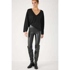 Blusa de manga larga con cuello en V - Product Image 3