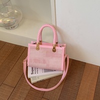 Nouveau Sac à Main Carré pour Femme 2026 – Sac Tendance Décontracté Rétro Portable à Bandoulière Unique pour Femme