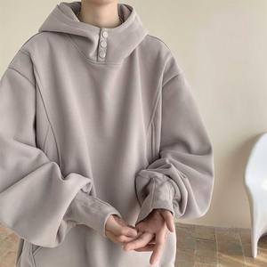 Sweat à capuche pour homme avec boutons décoratifs, sweat à capuche vintage pour homme, couleur unie, manches longues - Product Image 5