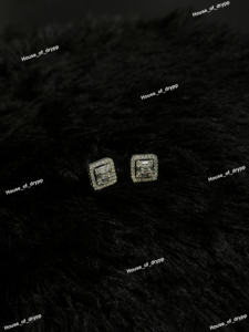 Pendientes de tuerca cuadrados de moissanita con halo, de plata 925, con incrustaciones de lujo, estilo pavé, hip hop, unisex, regalo para hombres y mujeres, para fiestas - Product Image 3