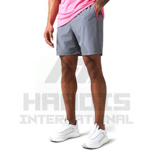 ชุดกางเกงขาสั้นสไตล์สตรีทสองชิ้นสำหรับผู้ชายชุดแฝดทรงปกติขนาดปกติออกแบบได้ตามต้องการ - Product Image 4