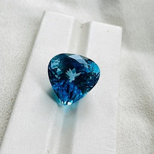Piedra preciosa suelta de Topacio Azul suizo vívido raro, gemas de corte elegante de Topacio Azul de alta calidad de 13,85 quilates - Product Image 2
