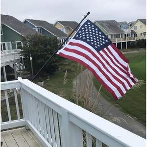 USA TOP FLAGSINC Support de drapeau portable de 6 pieds pour drapeau américain 3x5, kit anti-emmêlement pour panneaux de jardin/gazon, pour utilisation extérieure sur porche et maison - Product Image 1