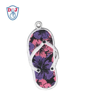 Patch Maker Iron On Parches Patchs de broderie personnalisés brodés pour l'usine d'uniformes - Product Image 4