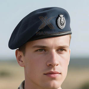 Fabrication pakistanaise de bérets au design nouveau, bérets sur mesure légers, bérets résistants - Product Image 6