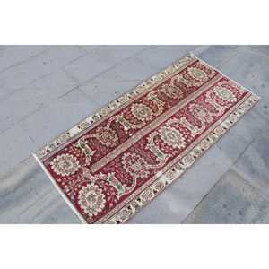Vintage Rug, 2.3x5.1 ft Turkish Rug, <b>Red</b> Green Moroccan <b>Wool</b> Rug - Product Image 3