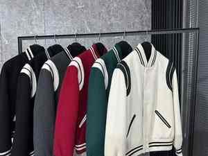 Uniforme de béisbol de cuero del mismo estilo para hombres y mujeres, Chaqueta corta, ropa de pareja de moda, chaqueta de béisbol universitaria para hombres - Product Image 4