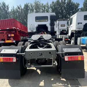 Camion tracteur 6x4 380 chevaux dans le transport d'ingénierie lourd 10 roues 12 roues 6x4 - Product Image 2