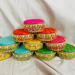 Cajas Decorativas Indias de Acero Inoxidable para Dulces, Recuerdo de Boda, Contenedor de Laddo, Recuerdo de Dama de Honor, Caja para Chocolate y Dulces - Product Image 1