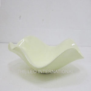 Golden Plated <b>With</b> Flower Leaf Shape Design <b>Lid</b> Decorative <b>Bowl</b> Stainless Steel Brass Metal Home Hotel <b>Bowl</b> - Product Image 3