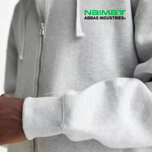 Chaqueta con capucha ajustable, cordones integrados, cierre completo, estilo limpio, color sólido, ropa deportiva para entrenamiento activo para hombre. - Product Image 5