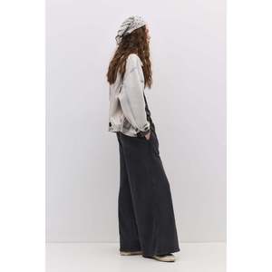 Pantalons de survêtement à jambes larges avec poches - Product Image 2