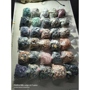 Lot de 30 sacs en gros de cabochons de pierres précieuses naturelles en vrac, formes mélangées, gravier de cristal, pierres roulées de guérison pour colliers - Product Image 1