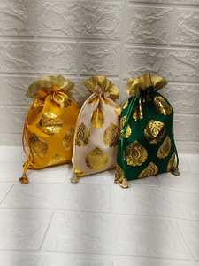 ของขวัญแต่งงานสุดหรูกระเป๋า potli haldi Mehndi ของขวัญคืนปาร์ตี้ heena ปาร์ตี้ปาร์ตี้ Diwali Hari เทศกาลของขวัญสำหรับเพื่อนเจ้าสาว - Product Image 3