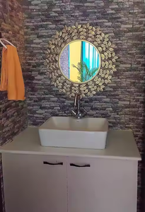 Forme personnalisable de miroir mural décoratif de conception moderne avec cadre en métal solide pour la décoration de bureau à domicile et d'hôtel - Product Image 3