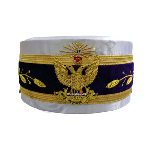 Sombrero Ceremonial del Rito Escocés de 32.º Grado, Rojo Dorado, Bordado a Mano, Calidad Premium - Product Image 6