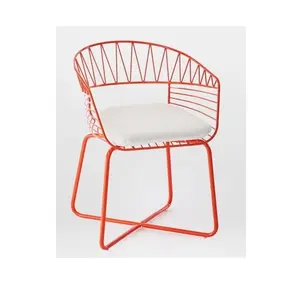 Prezzo più economico colorato minimalista classico Relax attesa giardino sala da pranzo sedia da esterno in acciaio sedie impilabili