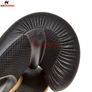 Guantes de boxeo de PVC con logotipo personalizado, transpirables, de talla grande, impermeables, 6oz, 8oz, guantes de competición estampados para niños, tallas profesionales - Product Image 3