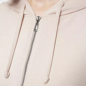 Venta al por mayor sudadera recortada 100% algodón Sudadera con capucha de peso pesado de gran tamaño para las mujeres logotipo personalizado nuevo diseño - Product Image 2