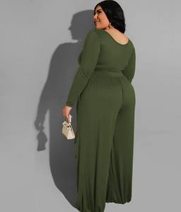 เซ็ตกางเกงสองชิ้นสำหรับผู้หญิงเสื้อครอปแขนยาวลำลองแฟชั่นถักสีล้วนโลโก้ตามสั่ง - Product Image 3