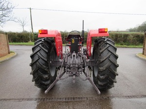 Tractor de Ruedas Massey Ferguson 165 Restaurado de Alta Calidad, Motor Nuevo, Bomba de Engranajes, Caja de Cambios, Componentes Principales, Venta al Por Mayor - Product Image 4
