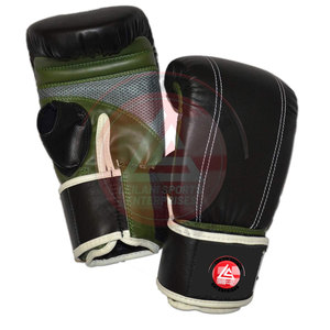 Mitaines de boxe en cuir à prix abordable, directement de l'usine - Qualité professionnelle supérieure, anti-humidité, personnalisables - Product Image 3