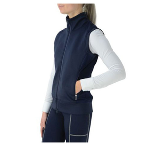 Gilet équestre élégant pour femmes construit avec un tissu flexible à séchage rapide, une doublure respirante et une performance durable. - Product Image 3