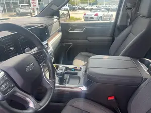 Chevrolet Silverado 2024 LT 1500 d'occasion - Product Image 4