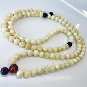ลูกประคำอำพันขาวสำหรับสวดมนต์พุทธ ทำจากอำพันบอลติกธรรมชาติ - Product Image 4