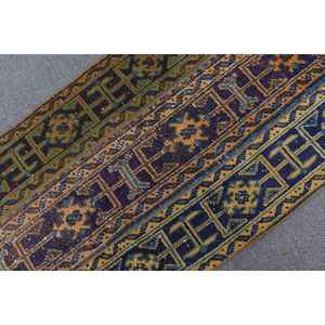 Alfombra Turca de 2.4x3.7 pies, Alfombra Pequeña Vintage, Alfombra de Lana con Bordes Azules y Amarillos - Product Image 4