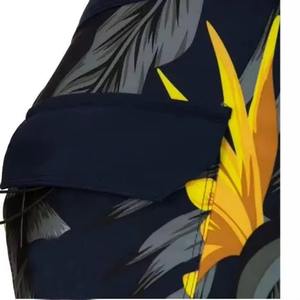 Short de bain personnalisé pour homme 2026, short de plage en polyester, logo sublimé uni, short de bain avec poche arrière - Product Image 2