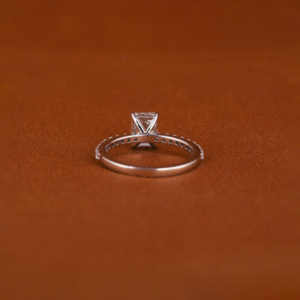 Bague de fiançailles en plaqué or massif 14Kt, certifiée IGI, luxueuse et tendance, en diamant de laboratoire taillé en émeraude, bague cadeau pour femme - Product Image 4