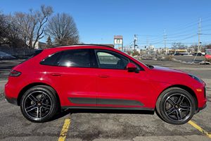 ปี 2021 รถปอร์เช่ มาคันน์ ไมล์น้อย เครื่องยนต์สมบูรณ์ ระบบเกียร์พร้อมใช้งาน หลังคาซันรูฟแบบพาโนรามา ไฟหน้า LED พร้อมส่ง - Product Image 4